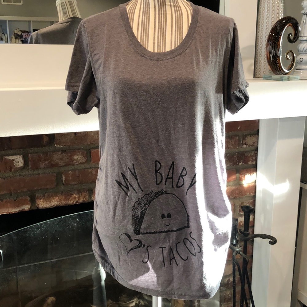 💕✨Host Pick✨Bundle of 2 Maternity Tops! - Picture 6 of 8
